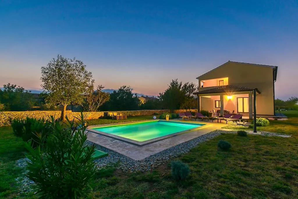 Villa Sara By Istrialux location